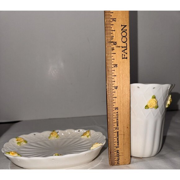 Jakson Japan Yellow Eyelet Rose Soap Dish & Tumbler Set Ceramic Floral Design - Picture 6 of 12
